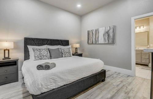 Baby Blue - Hot Tub Easy Access to Top Locations - Foto 5