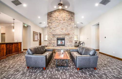 Pvt Hot Tub, Game Rm, Fire Pit, 12 Min Ski and PC - Foto 79