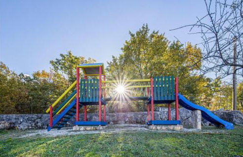 Awesome Home In Dugopolje With Wifi - Foto 32