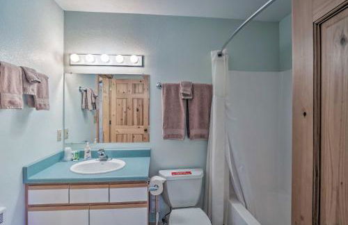 6 Mi to Turquoise Lake Retreat with Covered Deck! - Foto 24