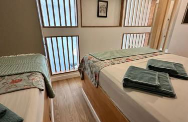 The garden house, separate entrance, free parking - Foto 15