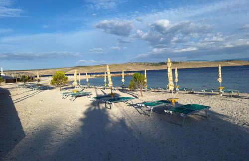 Family and pet friendly apartment Frankopan Croatia - Photo 31