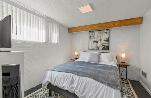 Upscale Modern Home with perfect triad location - Photo 10