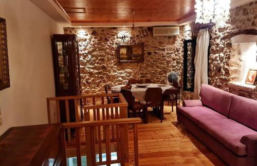 Πέτρινο εξοχικό στο Δάρα - Foto 3