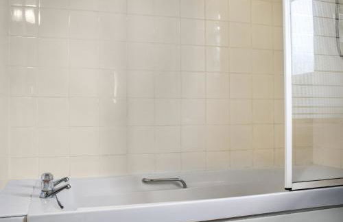 High House - Photo 25