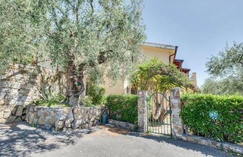 Beautiful Home In Diano Calderina - Foto 10