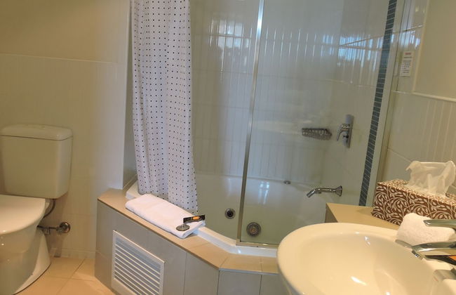 BASE Holidays - Ettalong Beach Premium Apartments - Foto 47