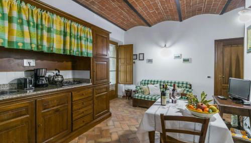 Lake View Apartment In Umbria - Photo 3