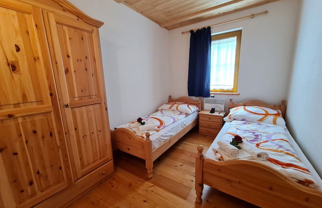 Cozy Apartment in Bad Kleinkirchheim - Photo 2