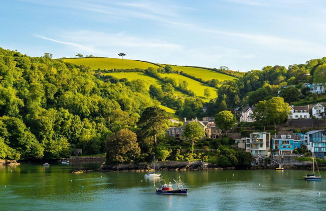 Two Guns in Kingswear - Foto 38