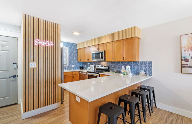 Seaside Beach & Racquet Condos - Photo 32