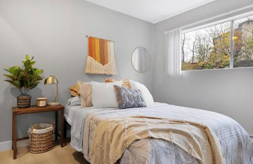 Cute Delightfully Remodeled Spacious Condo condo - Foto 27