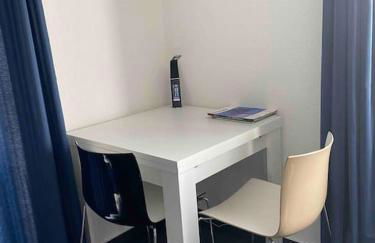 Preiswertes stilvolles Zimmer im privaten Haus mit großem schönem modernem Gemeinschaft Badenzimmer - Foto 16