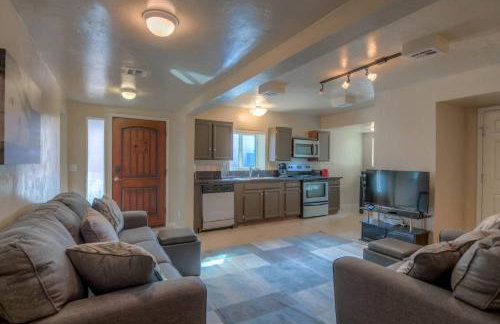 Modern and Quiet Living Central - Foto 5