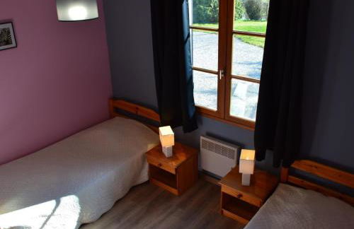 Maison de campagne avec 6 chambres, jardin clos, cheminée, proche de la mer, animaux acceptés - FR-1-376-3 - Foto 5