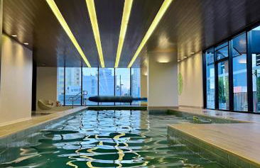 Studio perto Shopping Estação com Piscina interna aquecida, Academia e Terraço Lindo pôr do Sol - Foto 4