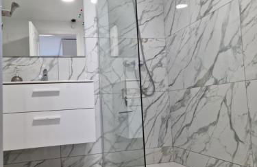 Meerblick Villa mit Terrasse, Pool und kostenlosen WLAN neu renoviert - Foto 75