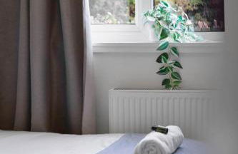 Vacant Nests The Livingston Retreat Wi-Fi - Foto 16