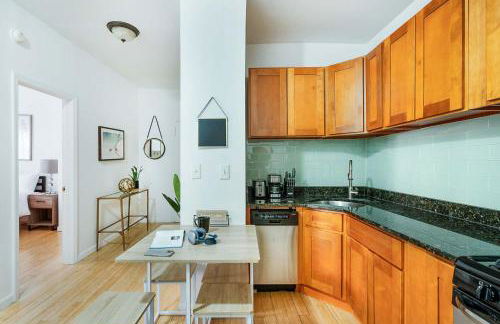 102-1A Best Value 2BR Apt Near Central Park - Foto 5