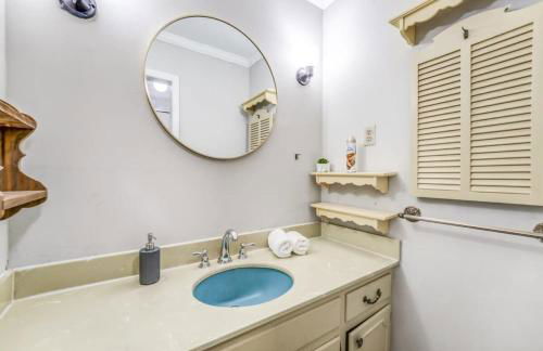 Near the Airport and Graceland Holmesdale Hideout - Foto 31