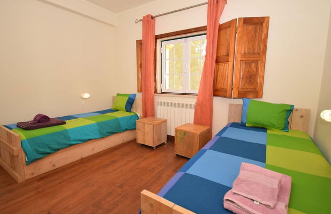 Family Retreat With Pool; Caldas da Rainha - Photo 5