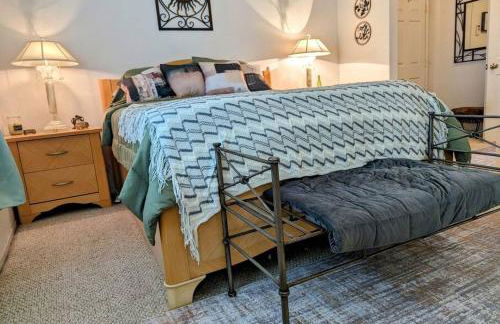 5 Minutes to South Bay Beaches! Private 2 bedroom 2 bath 2 level home with patio Excellent value! - Foto 28