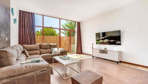 Villa Serena Marbella - Luxury villa with pool & sea views - Photo 4, Garden view