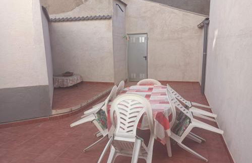 Casa antigua en Navahermosa - Foto 3