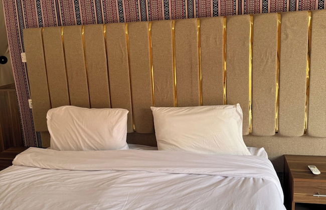 Desert Oasis Lodge in Wadi Rum - Photo 4