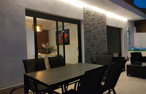 Villamolinos, villa con piscina privada. - Foto 9