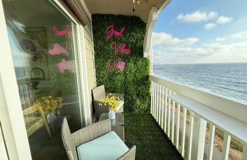 Redondo Oceanfront Gem 2BR BA Balcony & Parking 335 - Foto 36