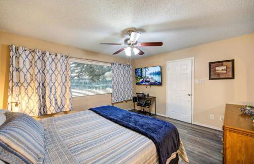 Serene Lakeside Beauty - Photo 10