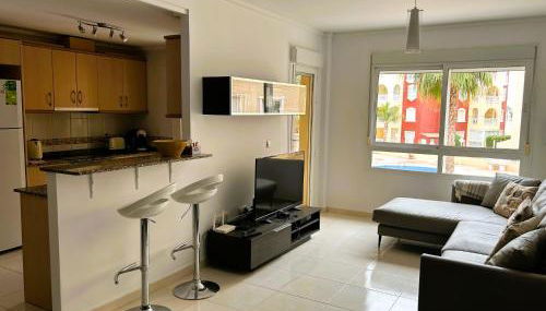 Beautiful 3 bed, 2 bath modern apartment - Foto 3