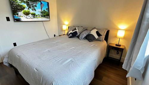 Sunny Delight Home Near Airport - Foto 5