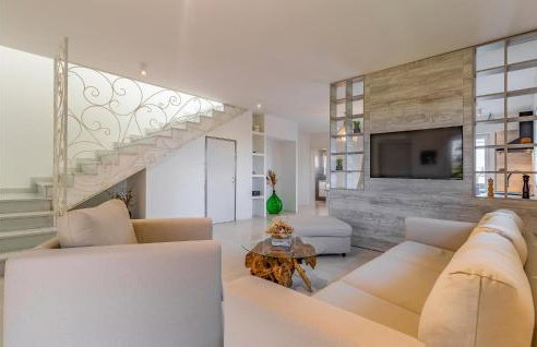 2 Bedroom Lovely Home In Hrboki - Photo 5