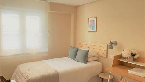 Rincón acogedor descubre la ciudad - Foto 4