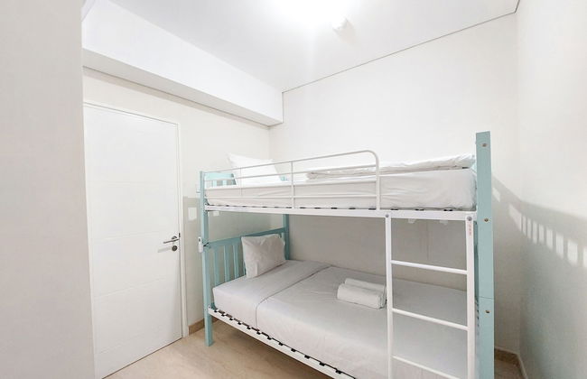 Comfort And Homey 2Br At Podomoro City Deli Medan Apartment - Photo 2