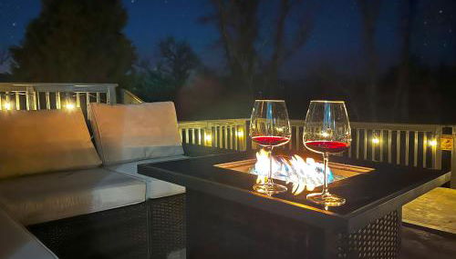 Modern Yosemite Cabin, 15min Bass Lake, Sleeps 8 - Foto 3