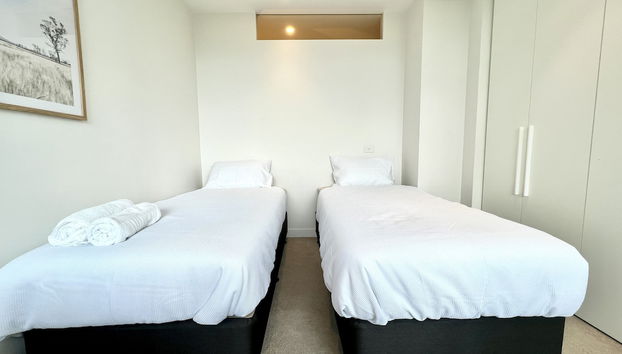 Readyset Apartment on Emerald - Foto 4, Quarto