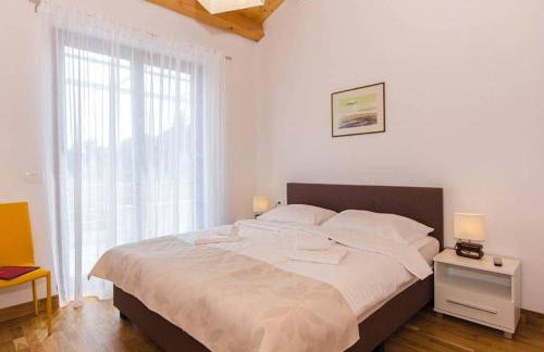 Villa Dora in Central Istria kids friendly with private pool and playground for 10 persons - Foto 32