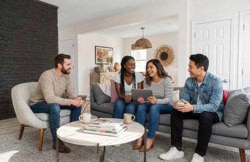 The Return to Self - Walk to Historic Downtown - Foto 17