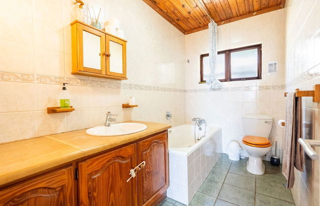 Hilltop Hideaway - Foto 20