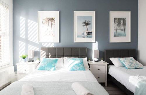 8 Bed, comfortably sleeps 10, 3 Bath house, 5 Mins Manchester Centre - Foto 8