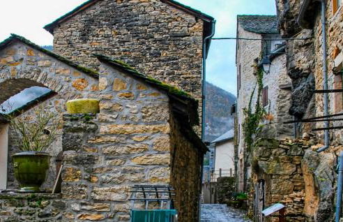 Nice Home In La Malène With Wifi - Foto 7