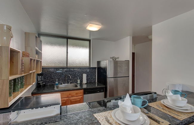 Mauna Loa Shores #405 1 Bedroom Condo by RedAwning - Photo 6