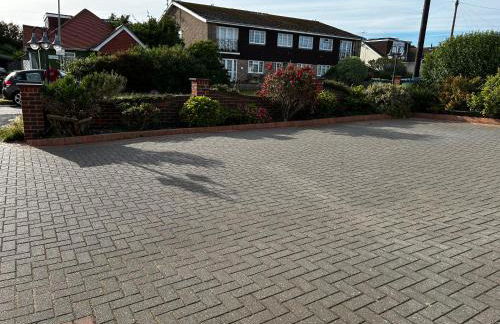 Whispering Waves Guest house, Brighton-8 mins, Guests 4, Beachfront, Free parking, WiFi, Kitchen and AC - Foto 20