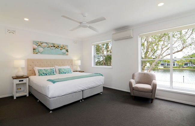 Noosa Entrance Waterfront Resort - Photo 59