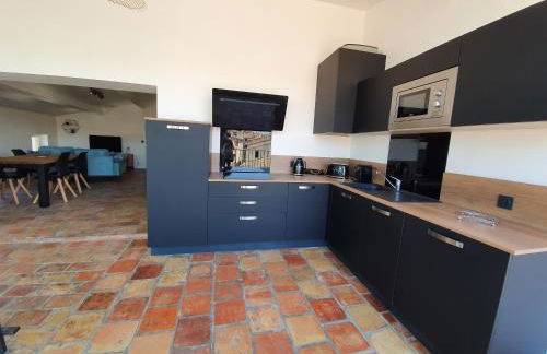 Au cœur du centre historique - Immeuble classé - Terrasse - climatisé - Foto 8