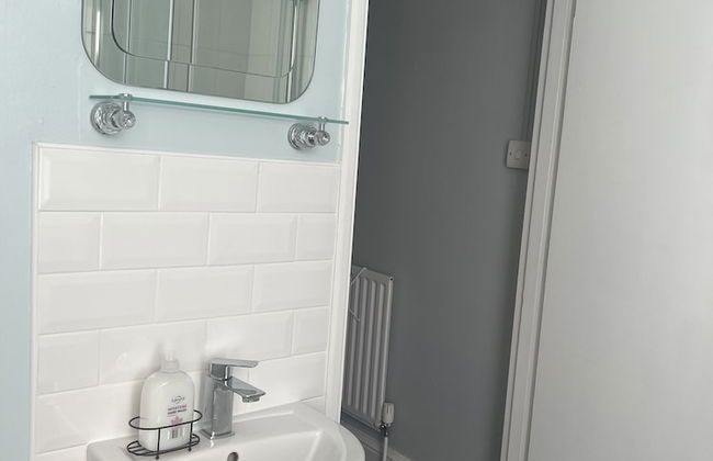 Spacious 1-bed Apartment in the Heart of Herne Bay - Foto 16