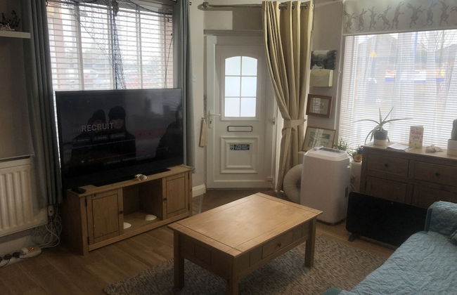 Superb Apartment With Sky Glass TV and Netflix - Foto 8